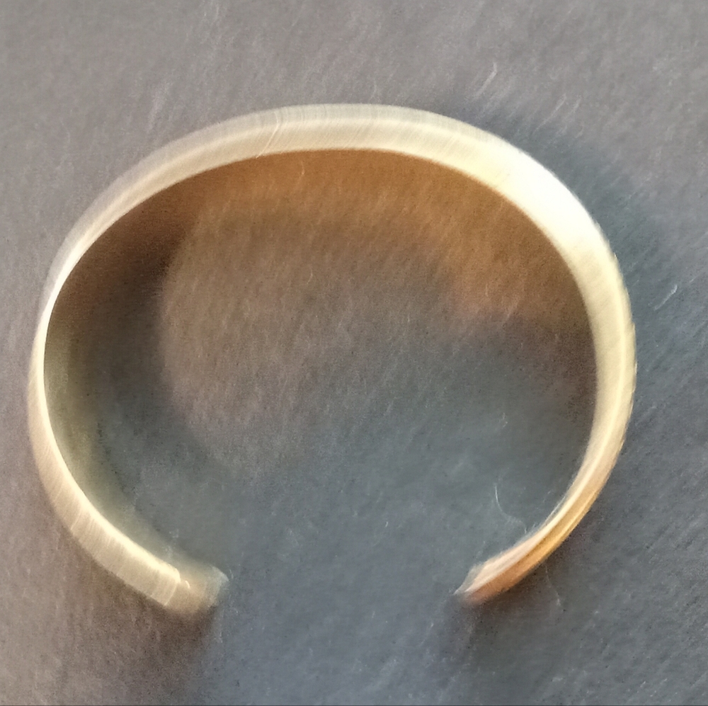 Native American NAVAJO Brass Cuff 1970s - Picture 5 of 7